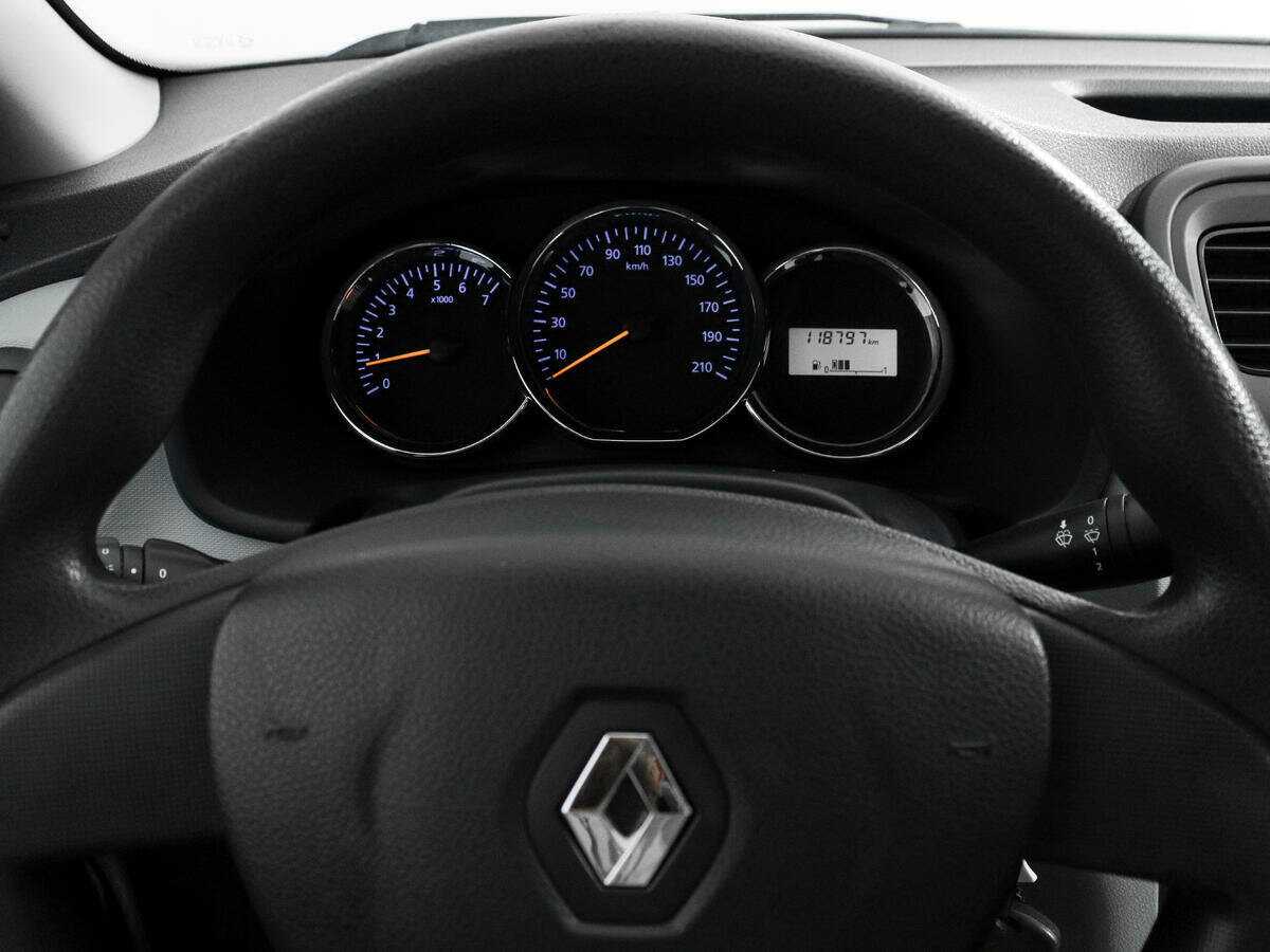 Renault Logan, 2014 Фото №17