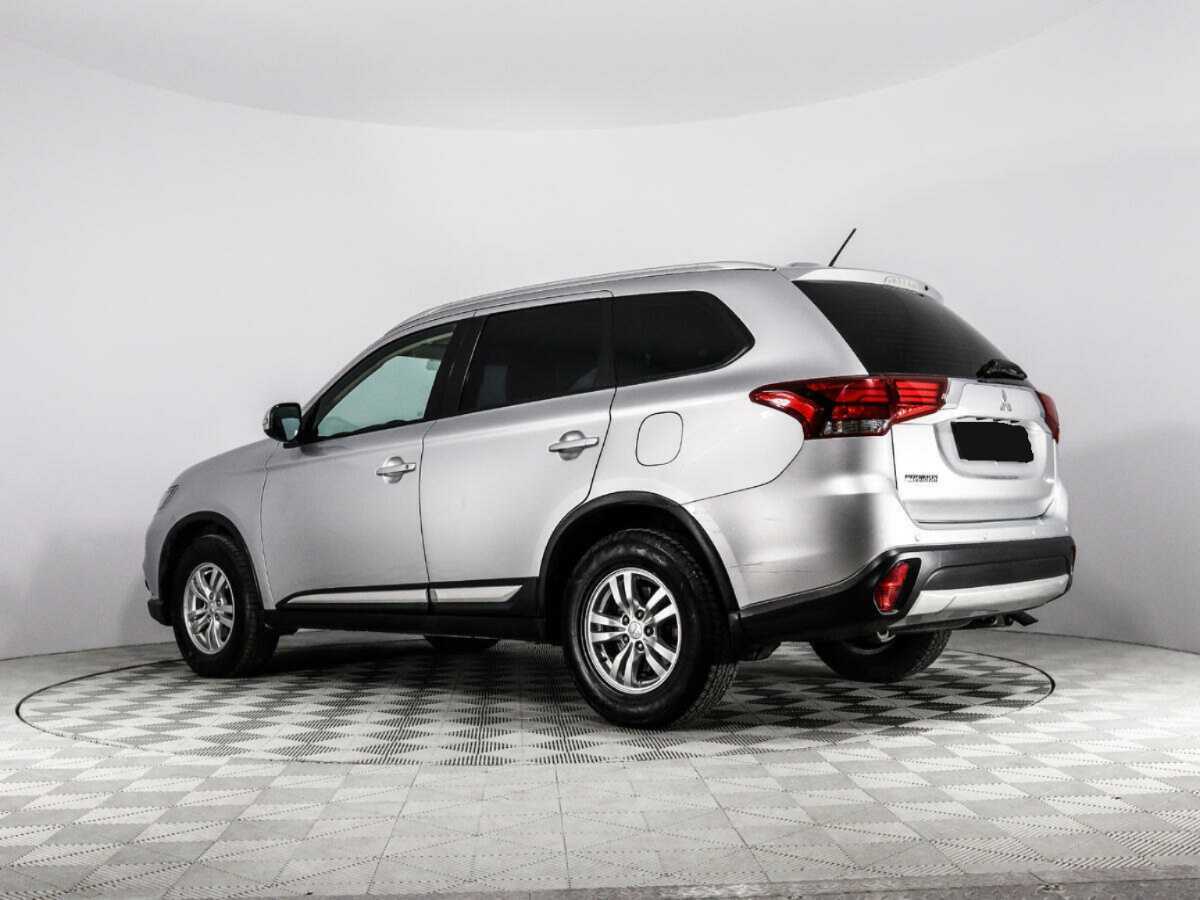 Mitsubishi Outlander, 2015 Фото №7