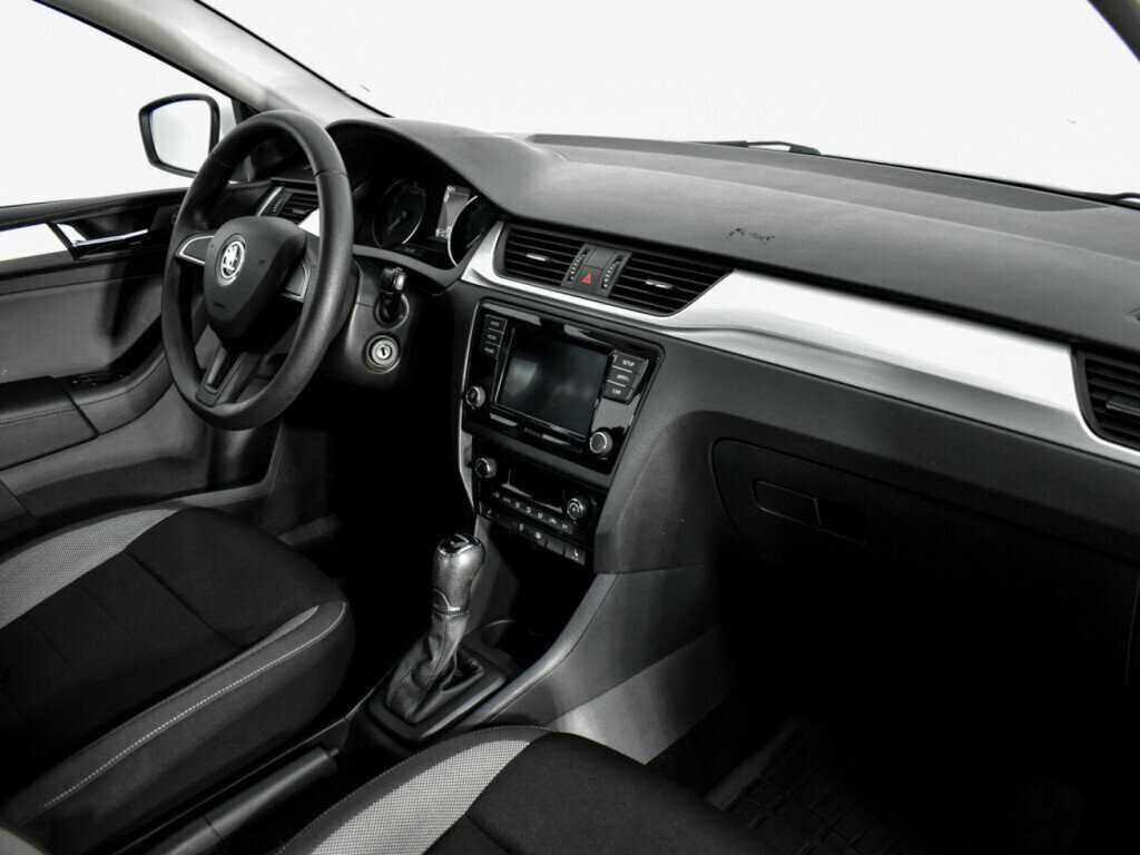 Skoda Rapid, 2018 Фото №11