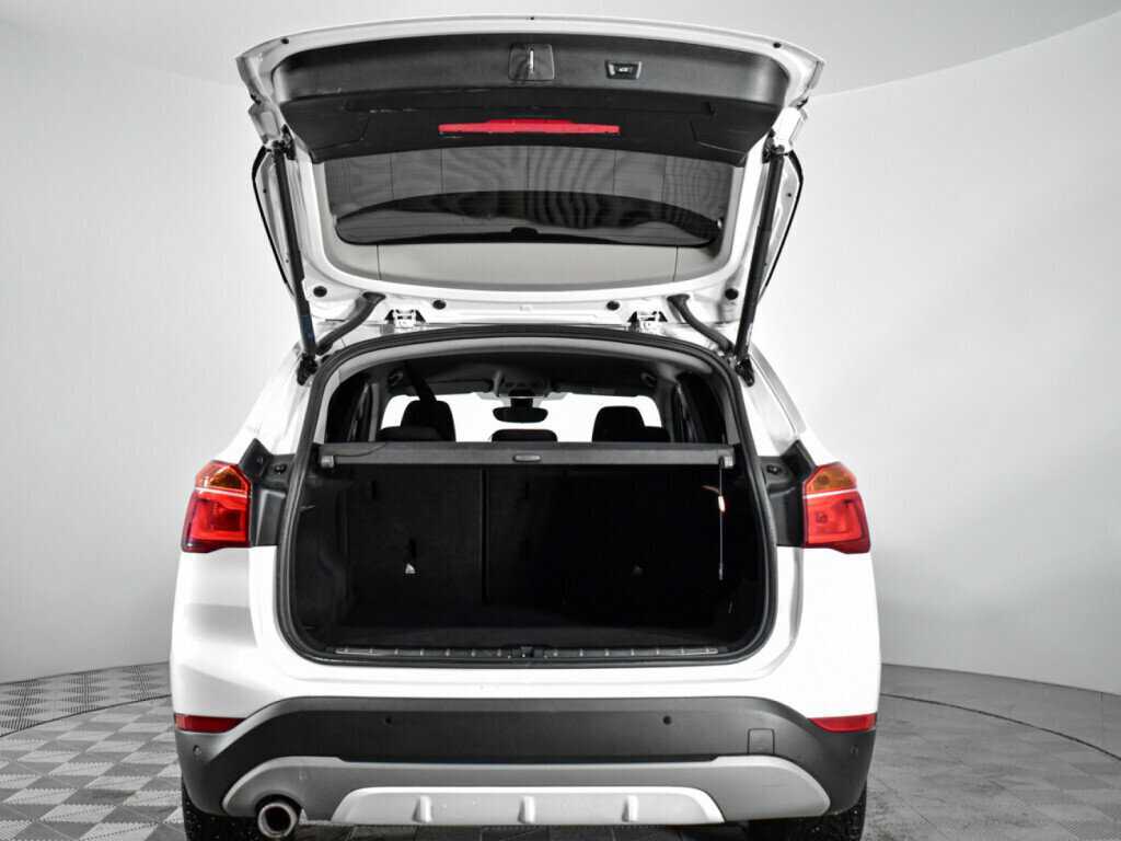 BMW X1 18d xDrive, 2017 Фото №17