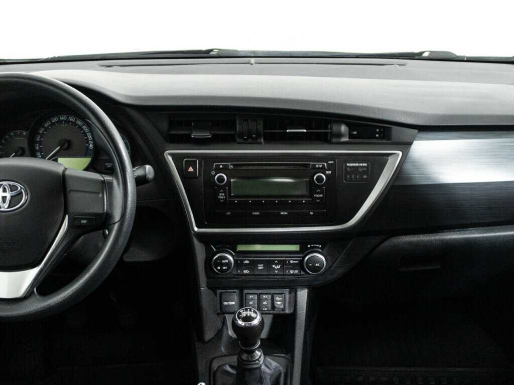 Toyota Auris, 2014 Фото №14