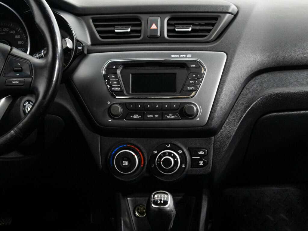 Kia Rio, 2014 Фото №14