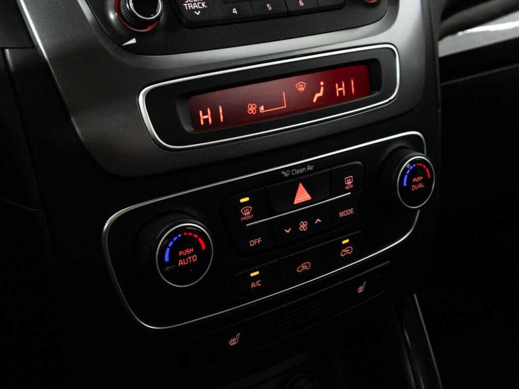 Kia Sorento, 2016 Фото №13