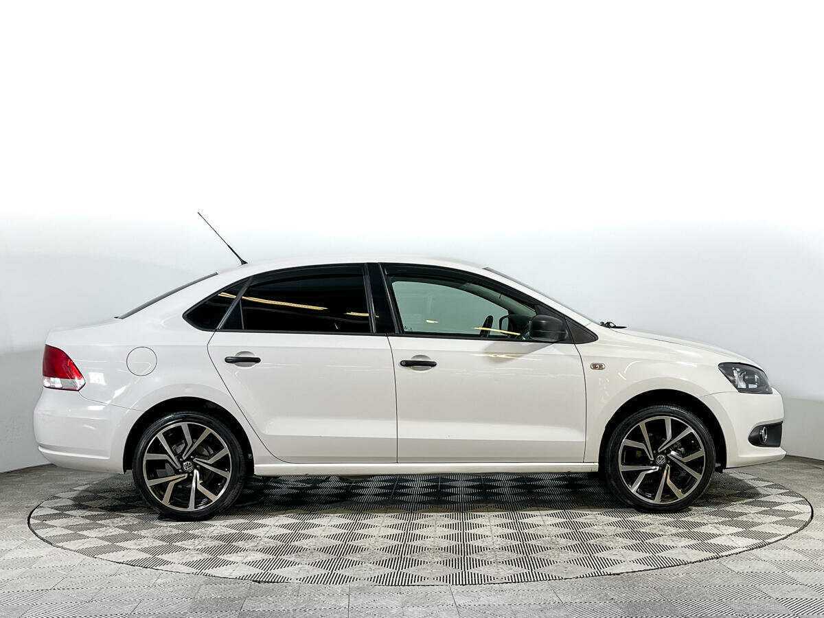 Volkswagen Polo, 2012 Фото №4