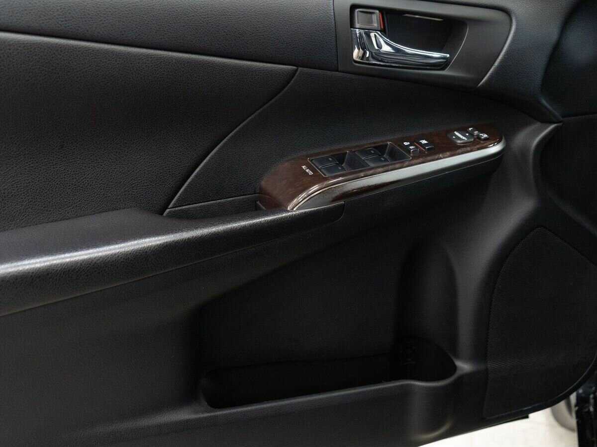 Toyota Camry, 2017 Фото №14