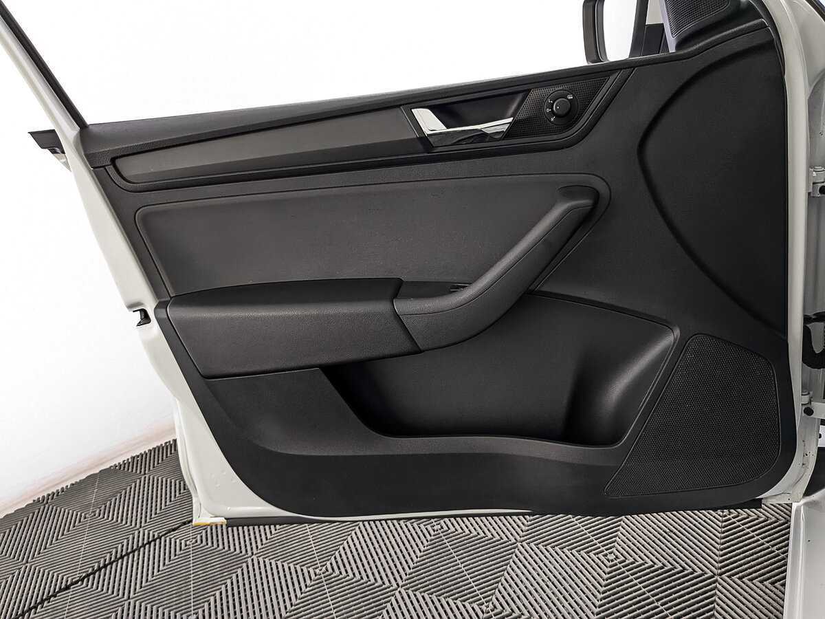 Skoda Rapid, 2019 Фото №17