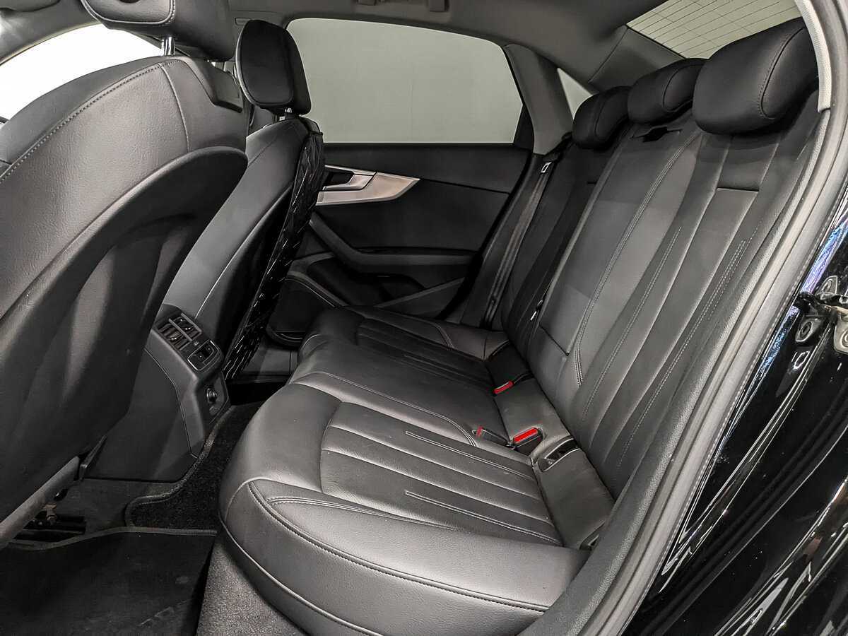 Audi A4, 2018 Фото №17