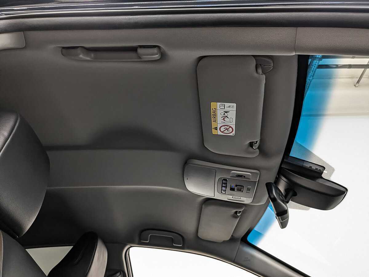 Toyota Camry, 2018 Фото №23