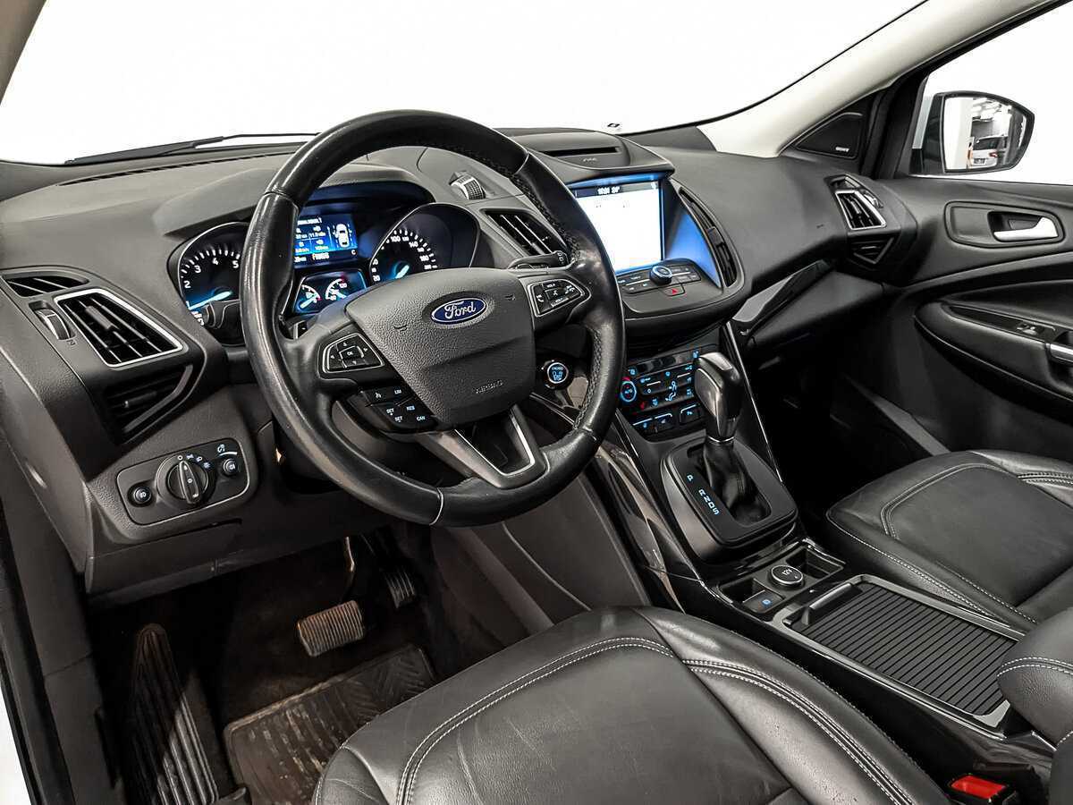 Ford Kuga, 2016 Фото №13