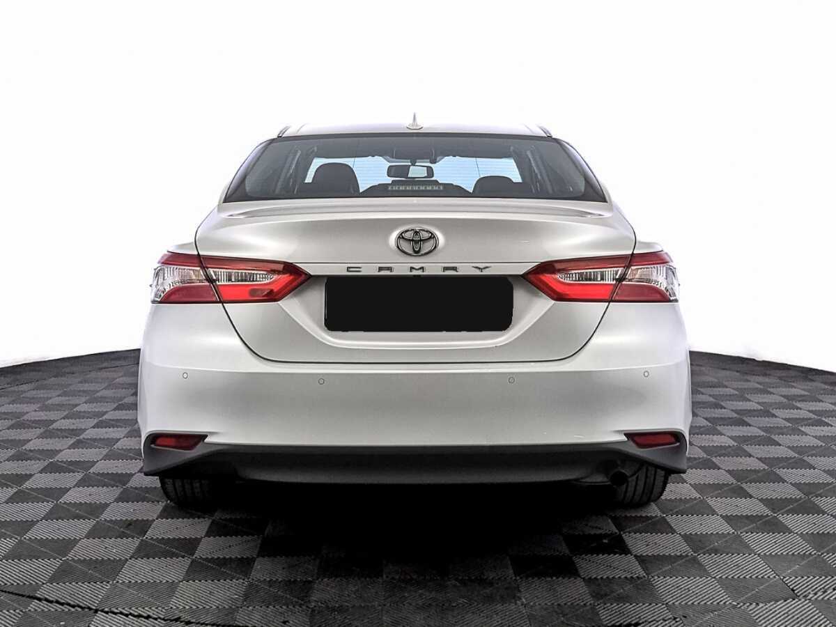Toyota Camry, 2021 Фото №6