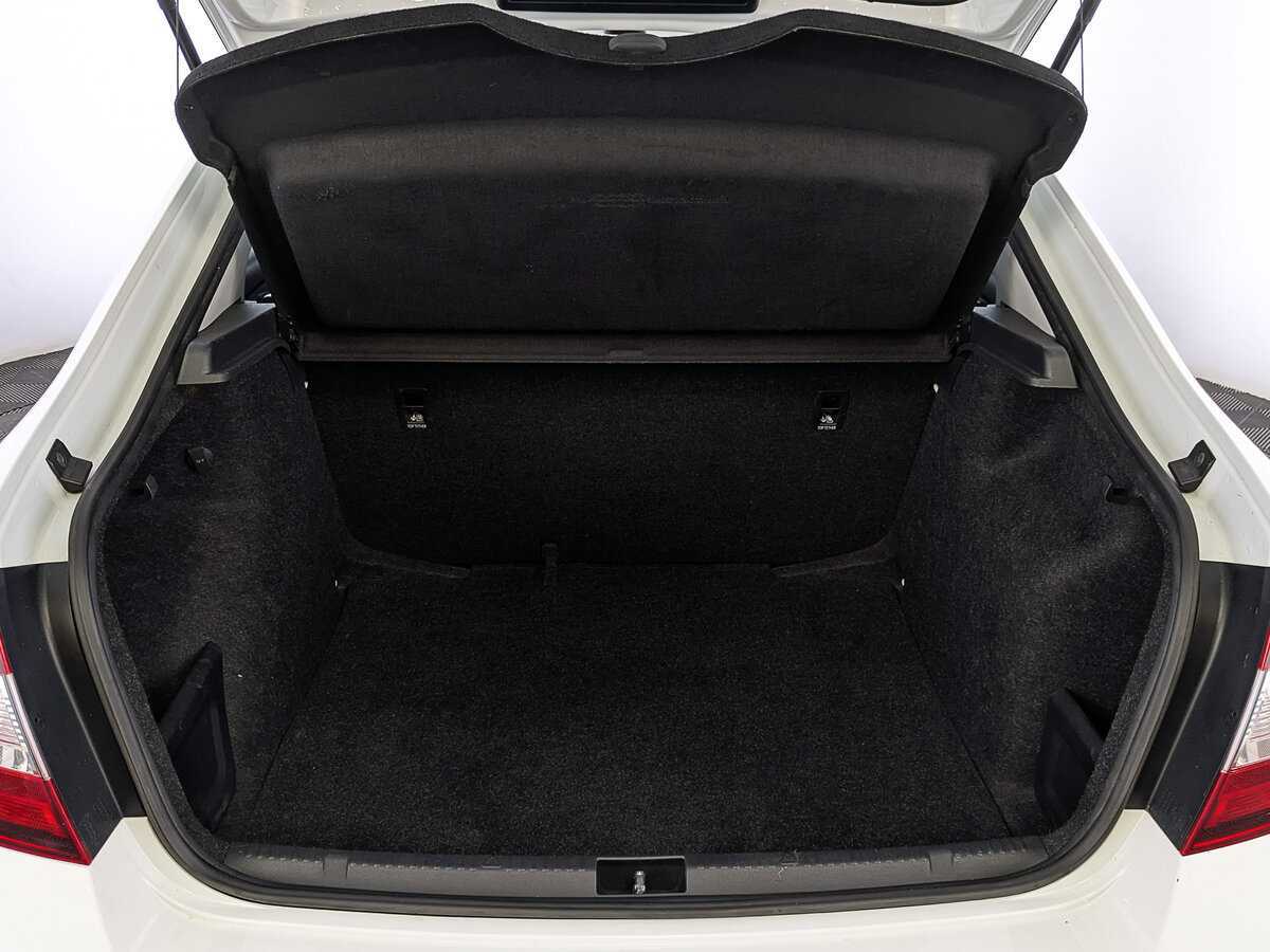 Skoda Rapid, 2017 Фото №10