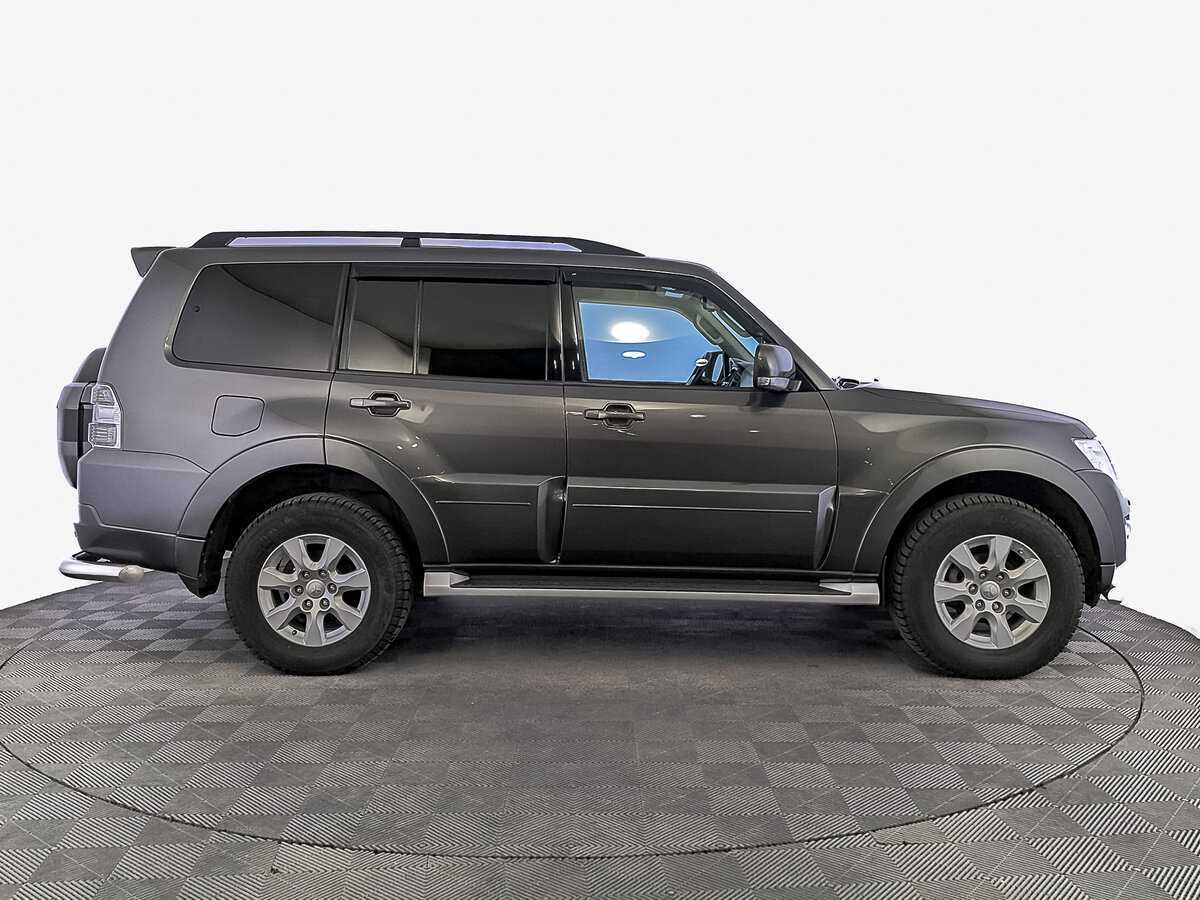 Mitsubishi Pajero, 2018 - 83 056 км. | Фото №4