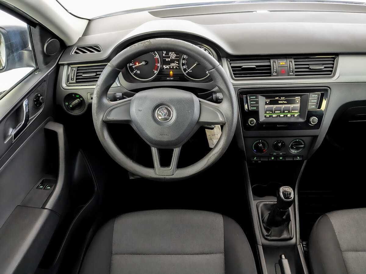 Skoda Rapid, 2017 Фото №25