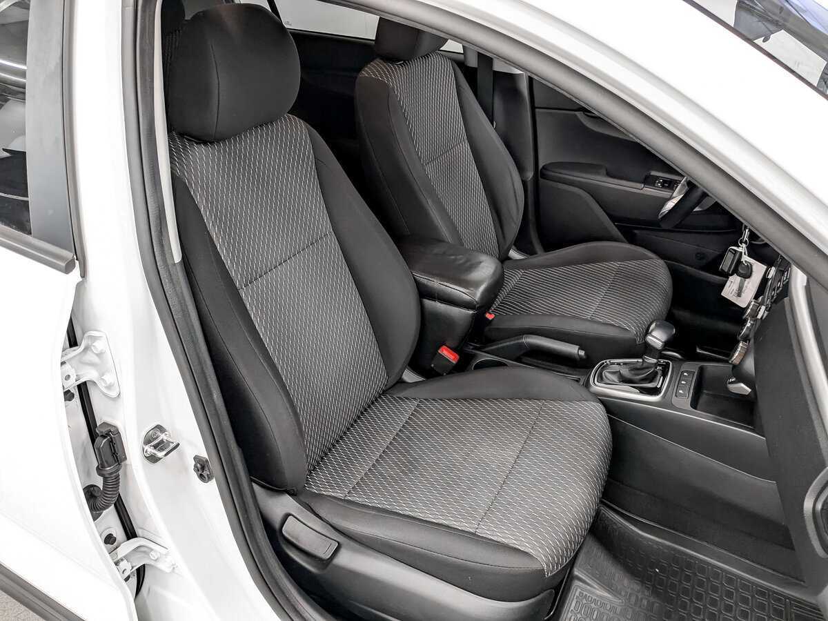 Kia Rio X-Line, 2017 Фото №21