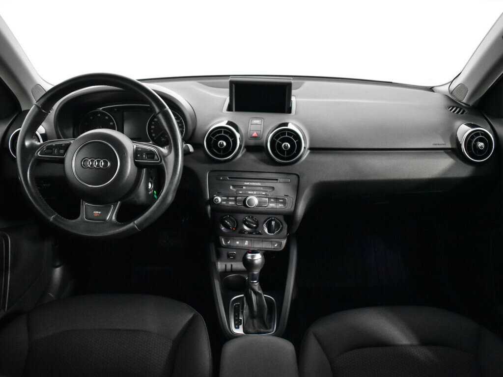 Audi A1 Sportback, 2012 Фото №12