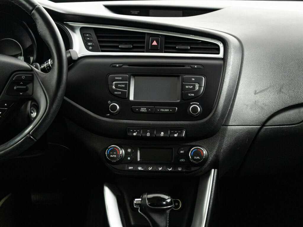 Kia Ceed, 2018 Фото №14