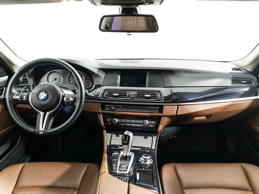 BMW 5 серии 528i xDrive, 2012 Фото №13