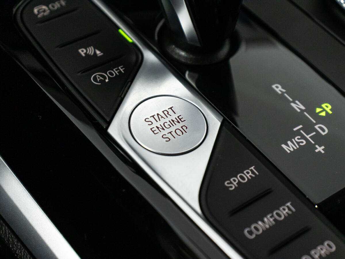 BMW 3 серии 318d, 2020 Фото №19