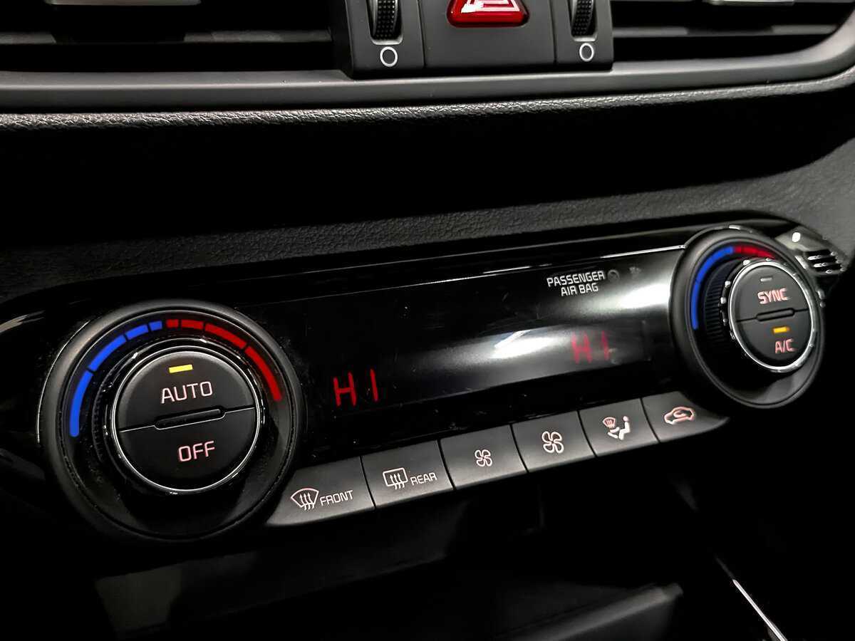 Kia Cerato, 2021 Фото №21