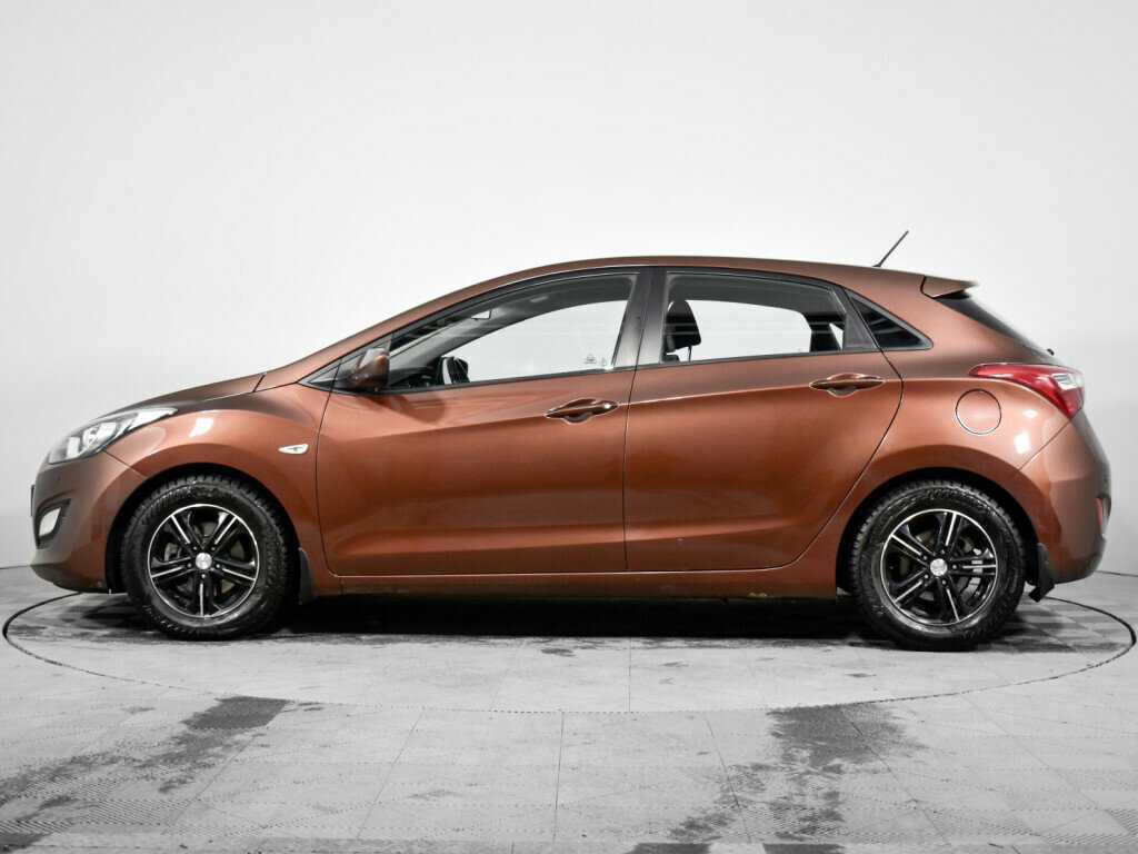 Hyundai i30, 2013 Фото №8