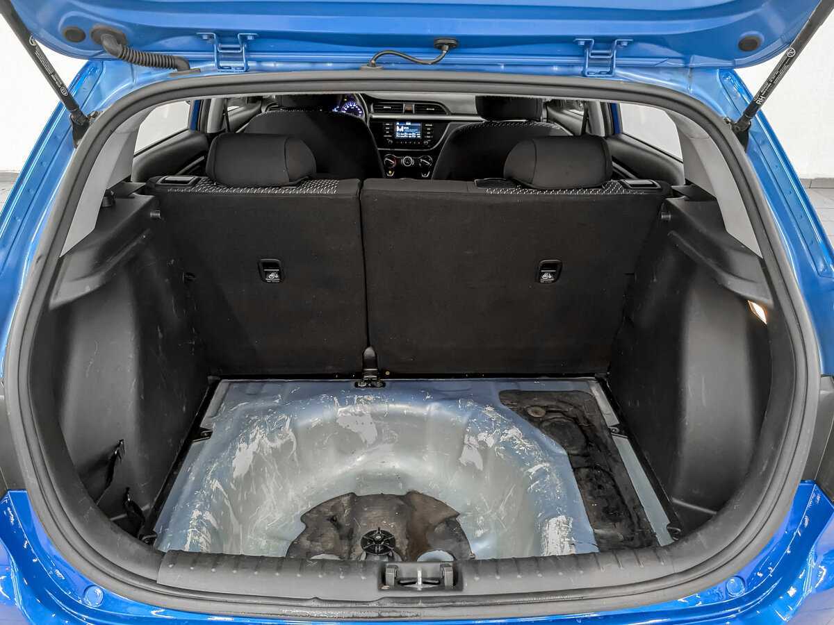 Kia Rio X-Line, 2020 Фото №10