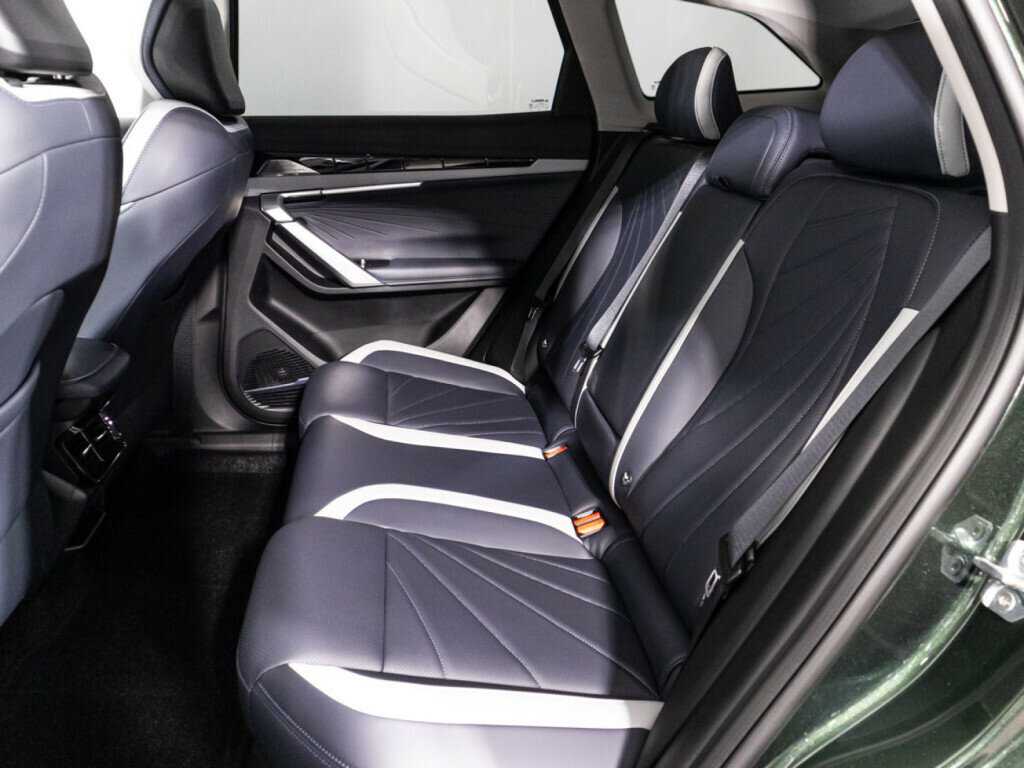 Geely Atlas, 2023 Фото №10