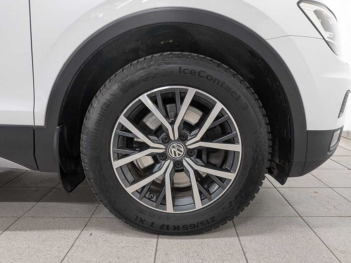 Volkswagen Tiguan, 2020 Фото №12