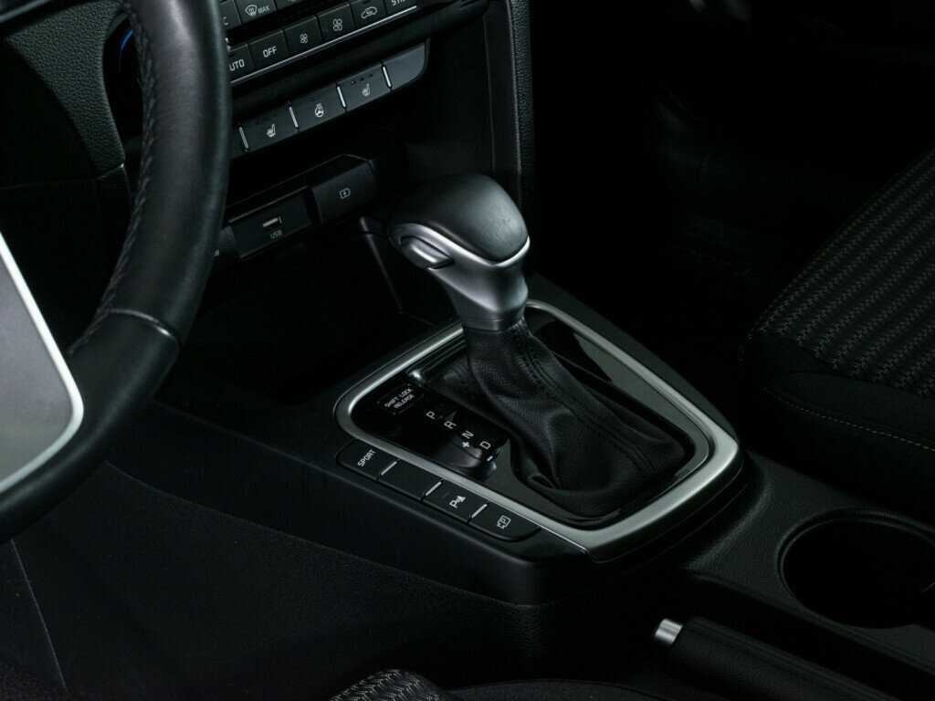 Kia Ceed, 2022 Фото №14