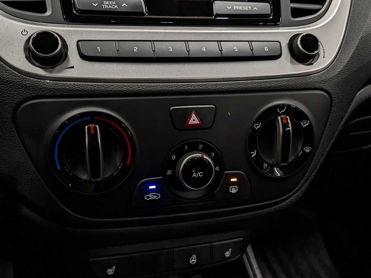 Hyundai Solaris, 2017 Фото №25