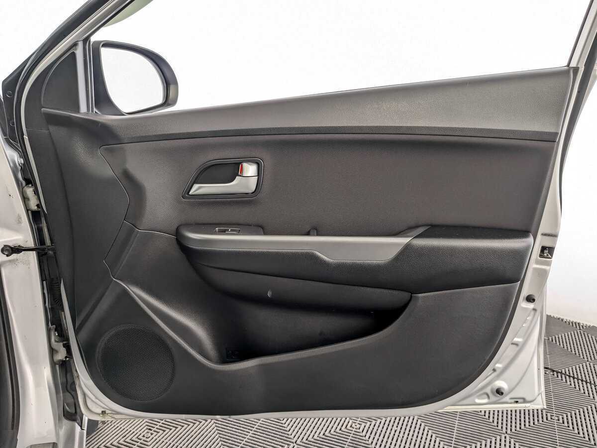 Kia Rio, 2017 Фото №23