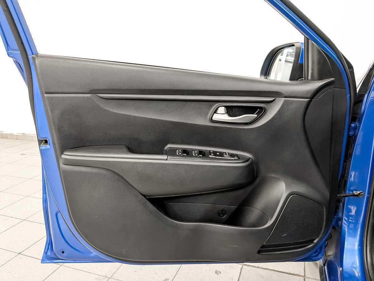 Kia Rio X-Line, 2020 Фото №18