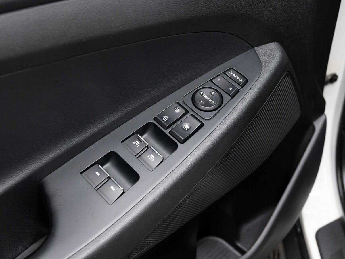 Hyundai Tucson, 2018 Фото №19