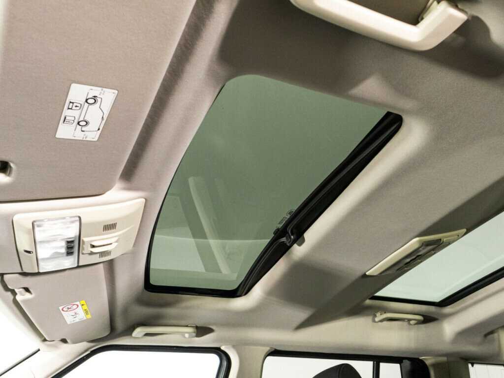 Land Rover Discovery, 2016 Фото №24