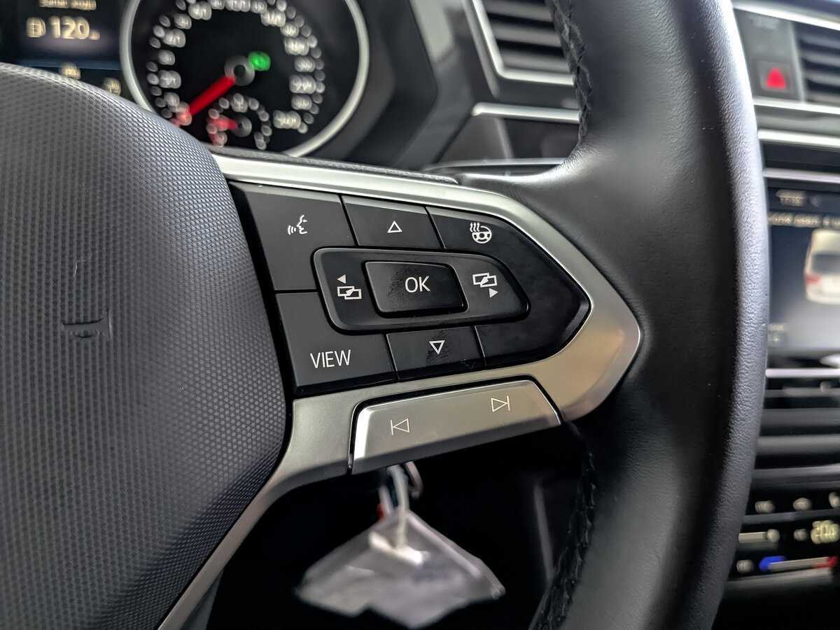 Volkswagen Tiguan, 2021 Фото №28