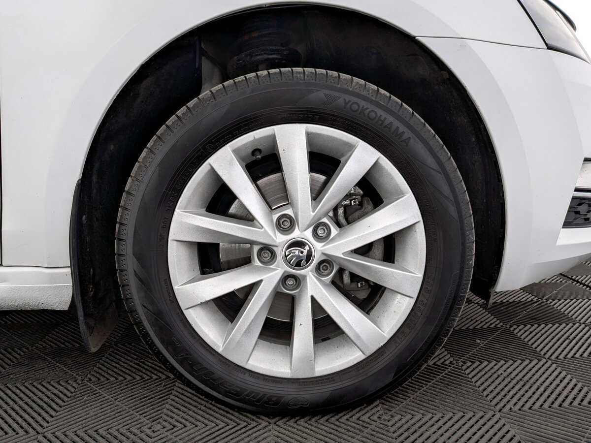 Skoda Octavia, 2018 Фото №18