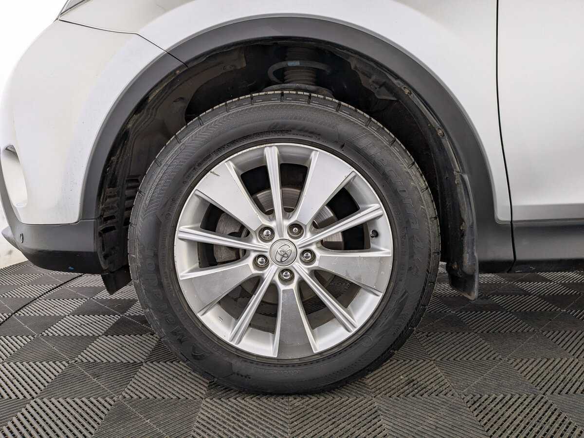 Toyota RAV4, 2014 Фото №12