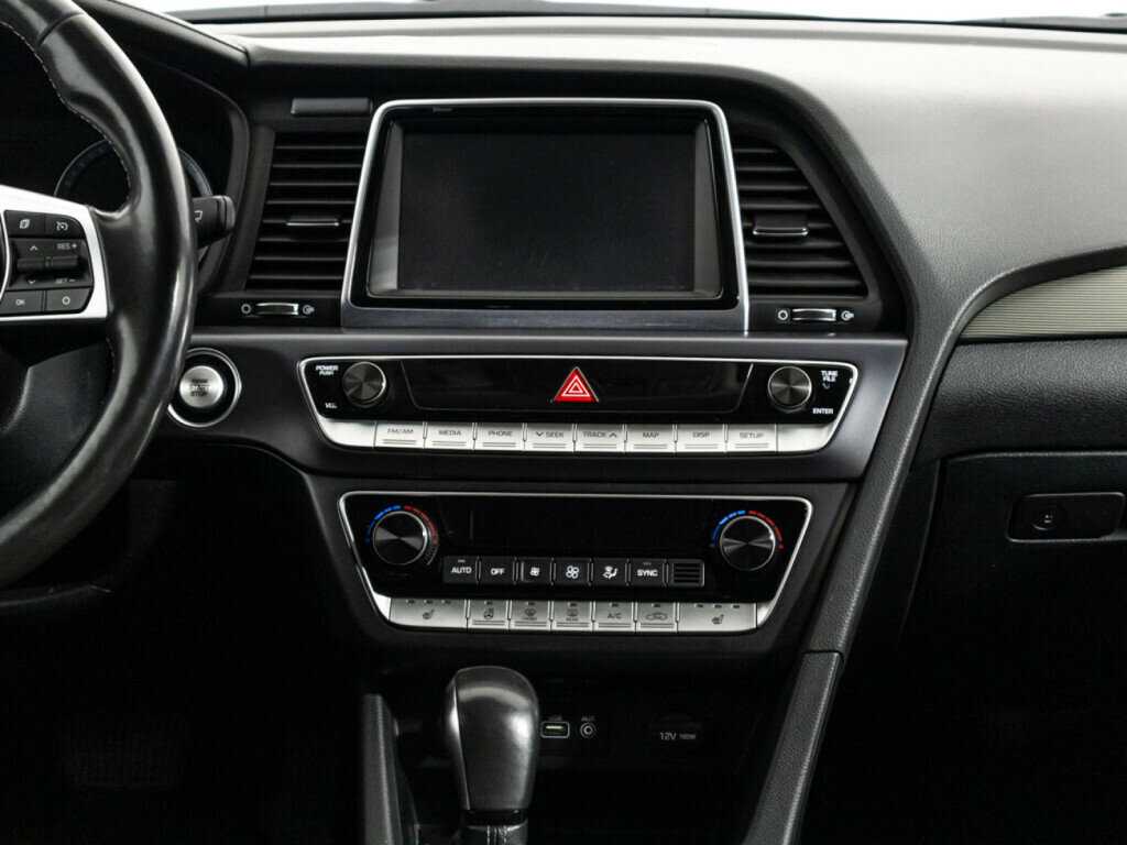 Hyundai Sonata, 2019 Фото №14