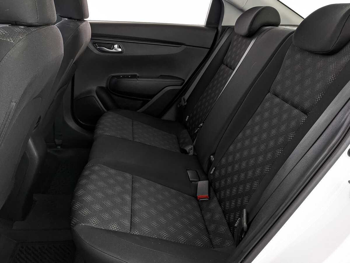 Kia Rio, 2018 Фото №16