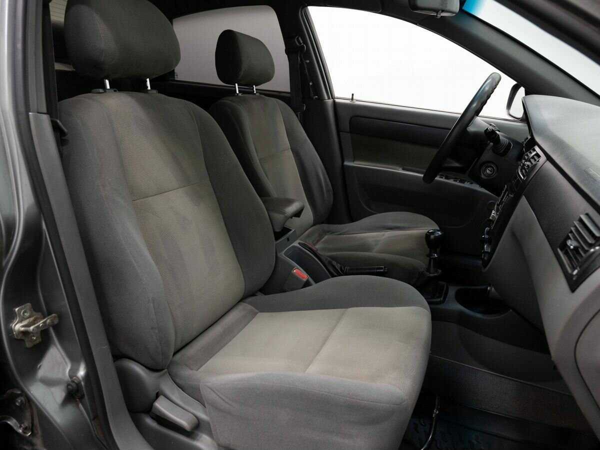 Daewoo Gentra, 2013 Фото №12