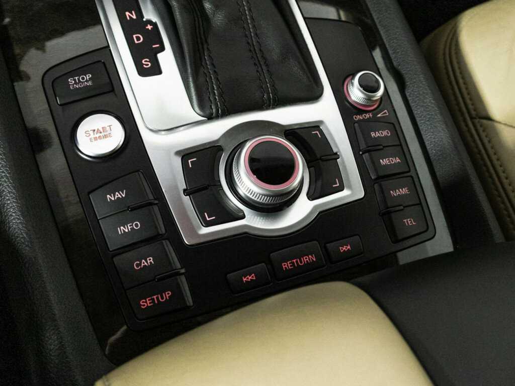 Audi Q7, 2013 Фото №15