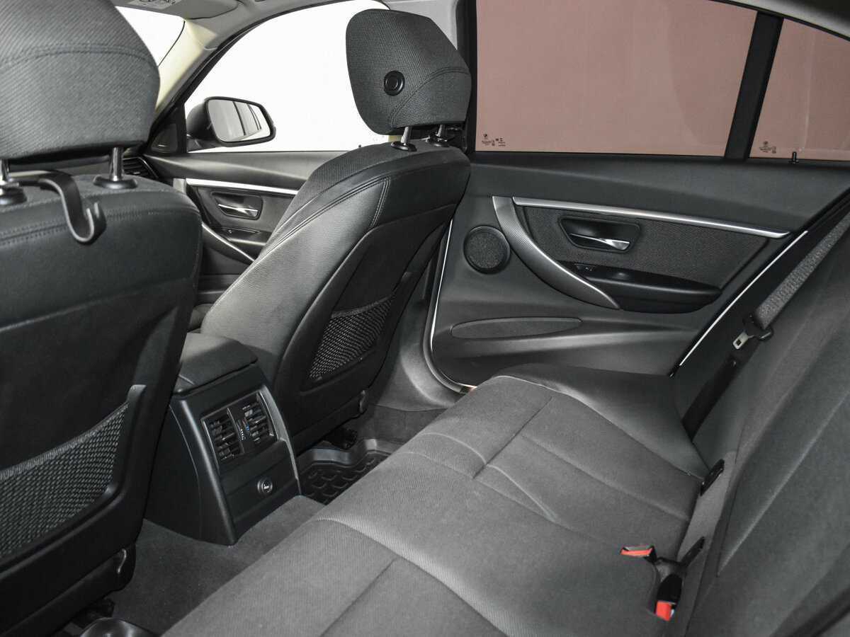 BMW 3 серии 320d xDrive, 2017 Фото №13