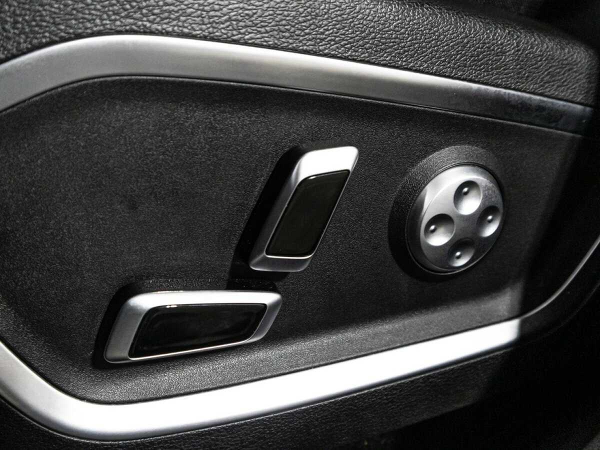 Geely Tugella, 2021 Фото №17