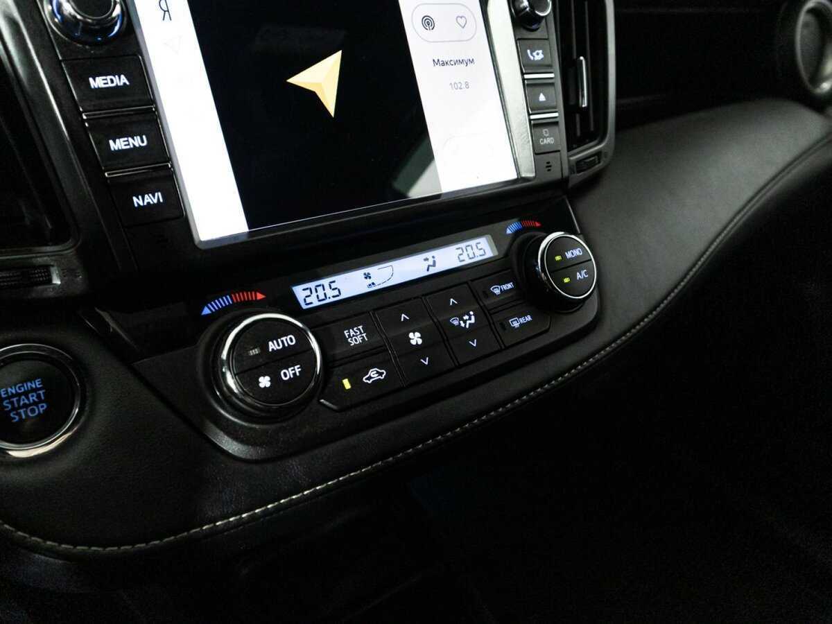 Toyota RAV4, 2019 Фото №19