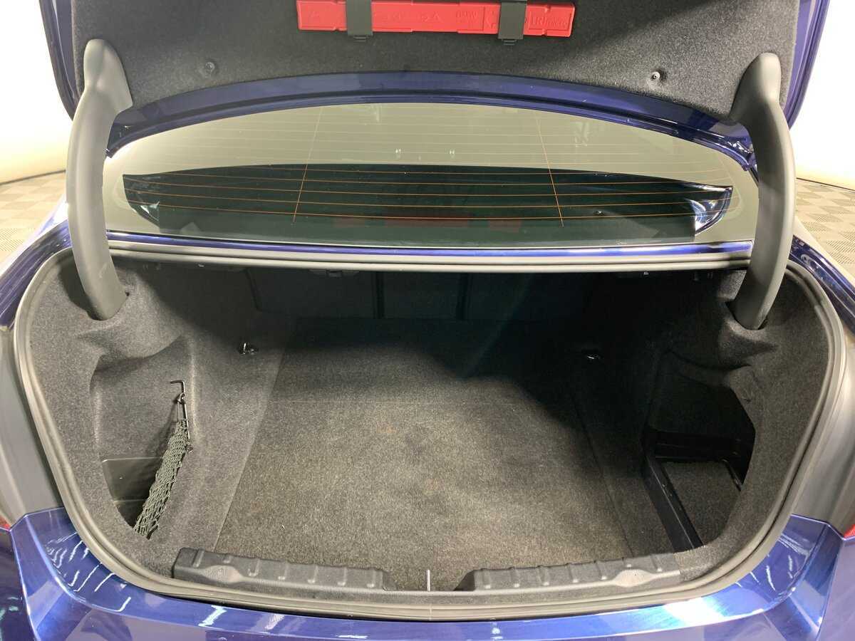 BMW 3 серии 320i xDrive, 2017 Фото №17