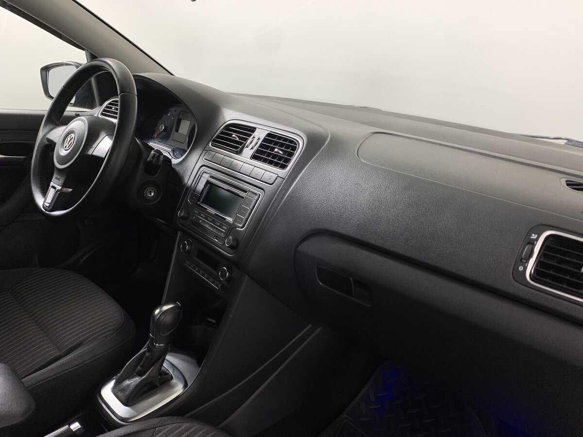 Volkswagen Polo, 2013 Фото №13