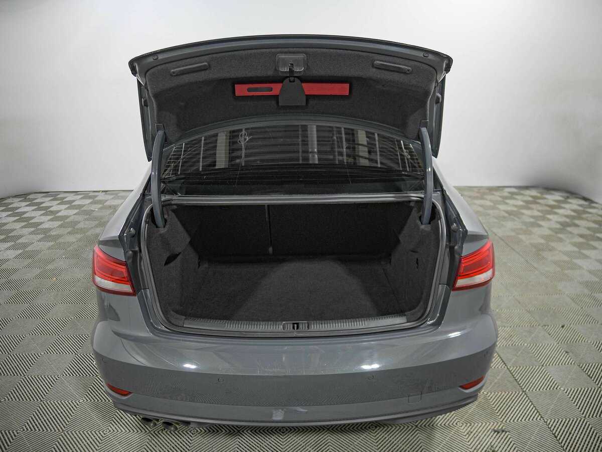 Audi A3, 2018 Фото №16