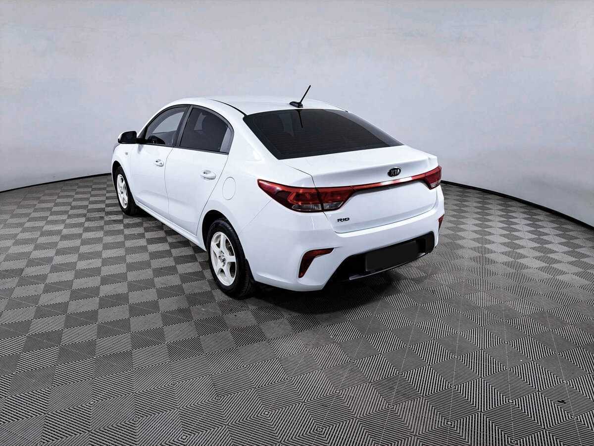Kia Rio, 2018 Фото №7