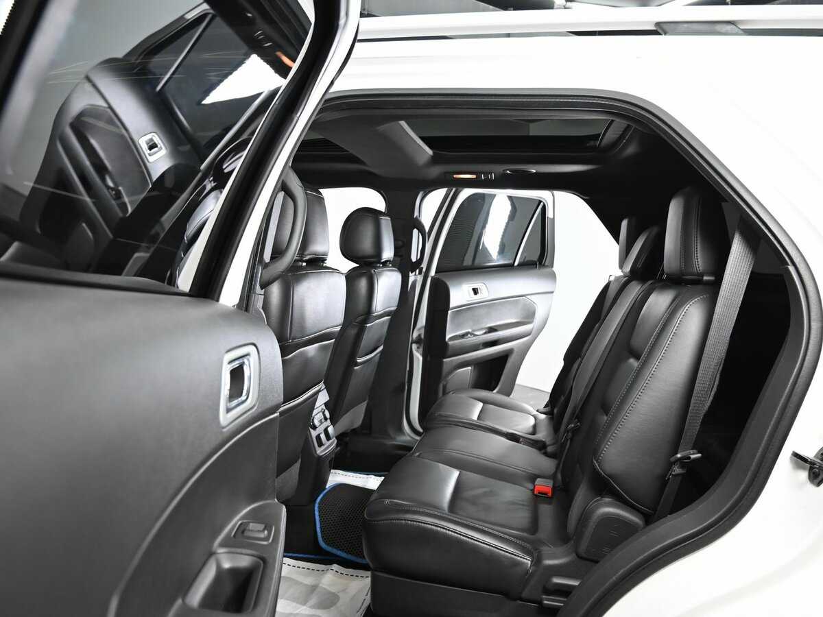 Ford Explorer, 2012 Фото №14