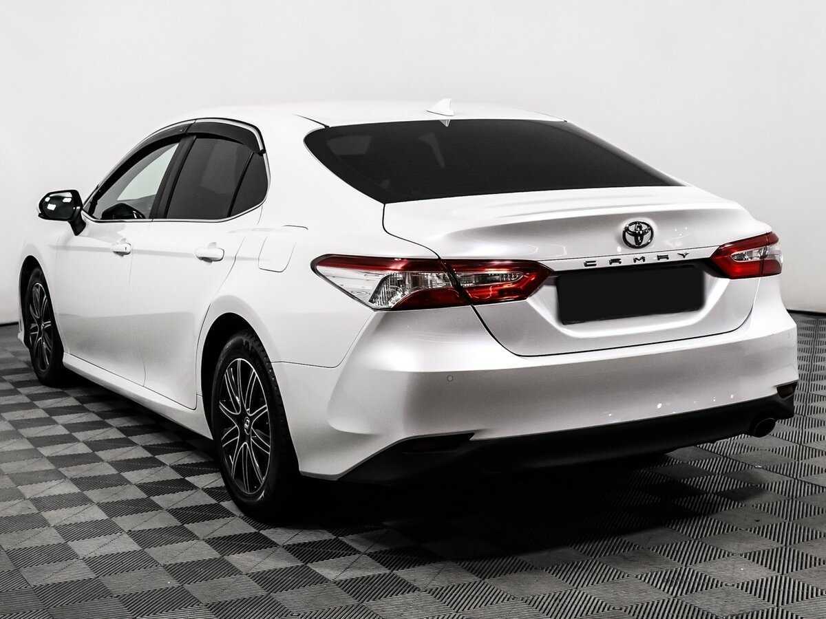 Toyota Camry, 2018 - 151 000 км. | Фото №7