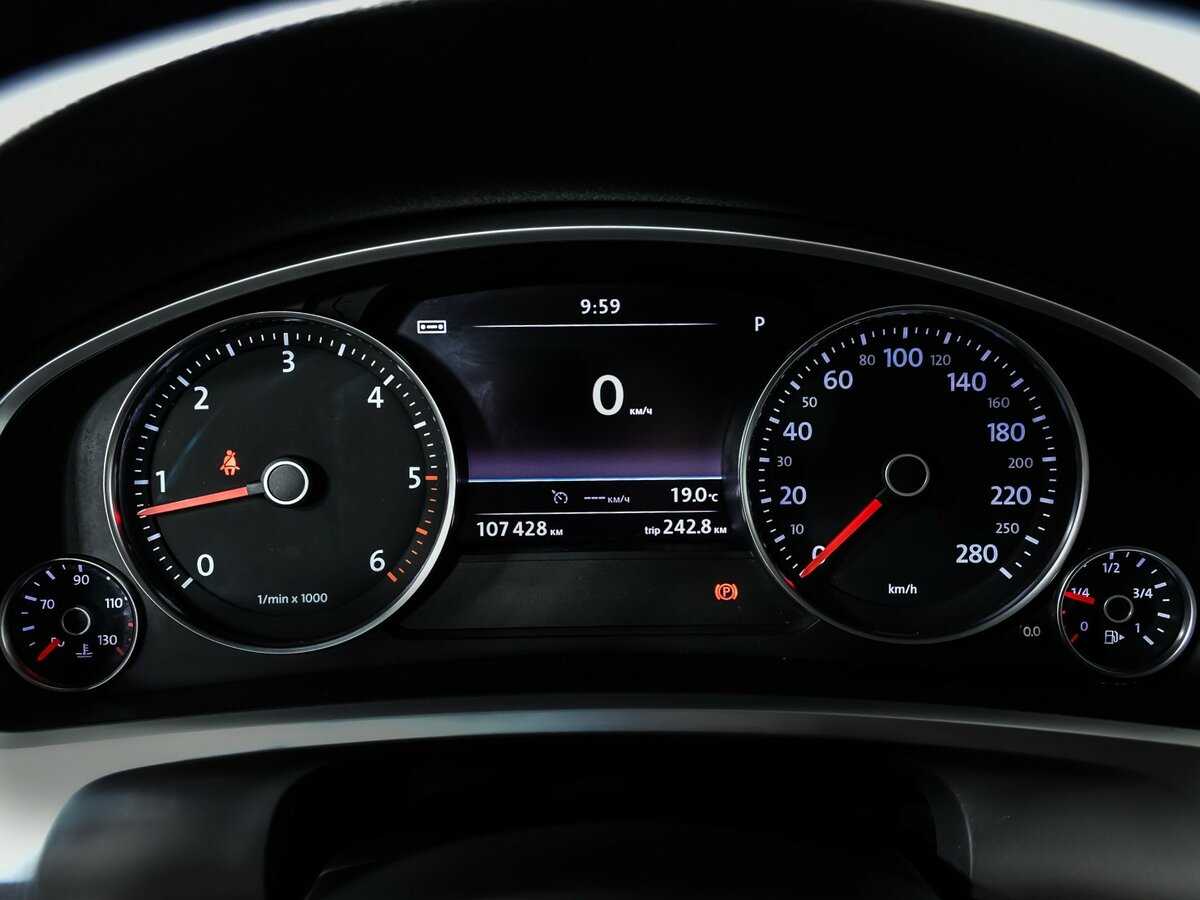 Volkswagen Touareg, 2016 Фото №10